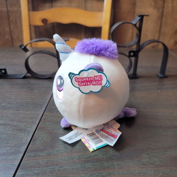 Squeezamals Wave 1 Unicorn Plush Figure - Picture 5 of 13